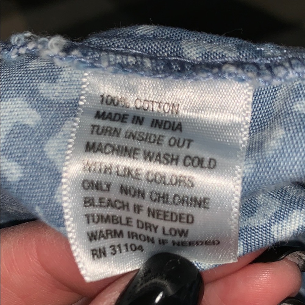 100% Cotton Button Down Top - Picture 7 of 7